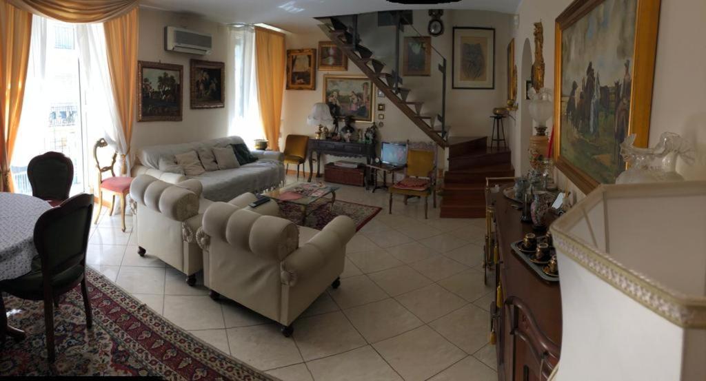 The Trip House - Between The Center And The Sea - Free Wifi And Jacuzzi Catane Extérieur photo