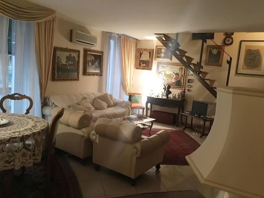 The Trip House - Between The Center And The Sea - Free Wifi And Jacuzzi Catane Extérieur photo