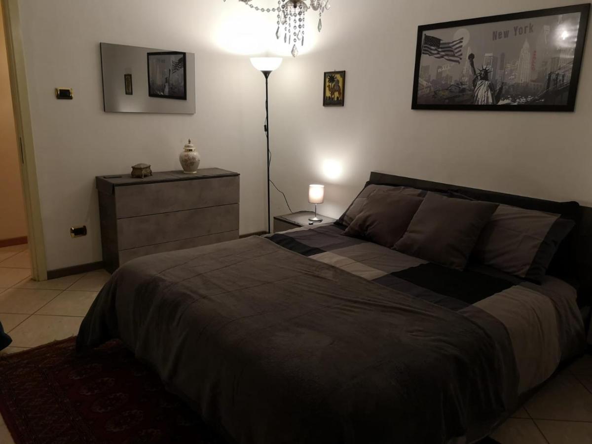 The Trip House - Between The Center And The Sea - Free Wifi And Jacuzzi Catane Extérieur photo